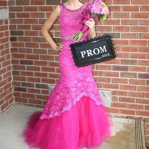 Prom dress